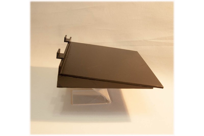 Close-up of Shelf2000 double shelf mounted on slatwall panel