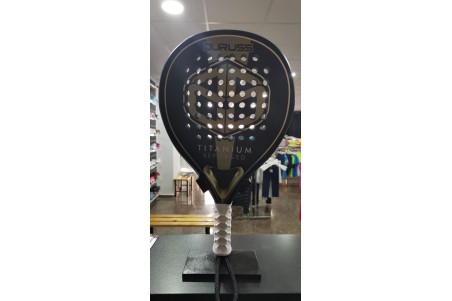 Support vertical pour raquettes de padel adapté aux vitrines et comptoirs