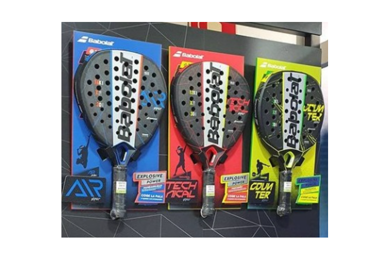 padel racket holder for 10 mm slatwall