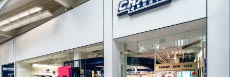 Cómo iluminar con acierto una tienda de deporte: luz que impulsa ventas